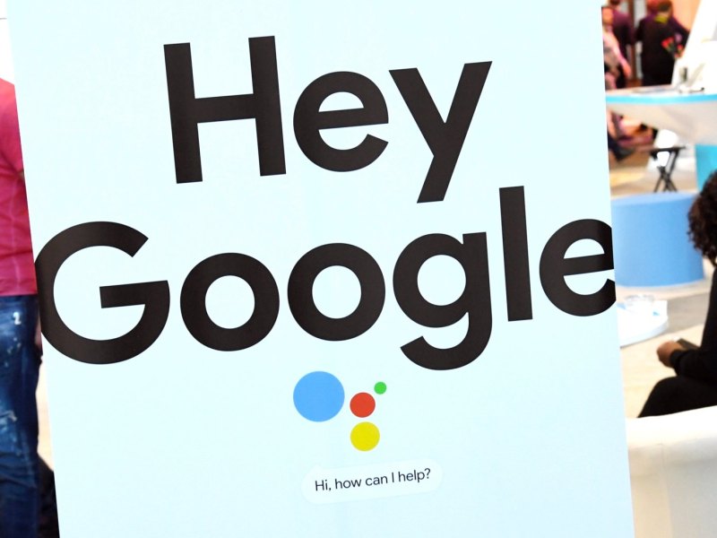 Plakat "Hey Google"