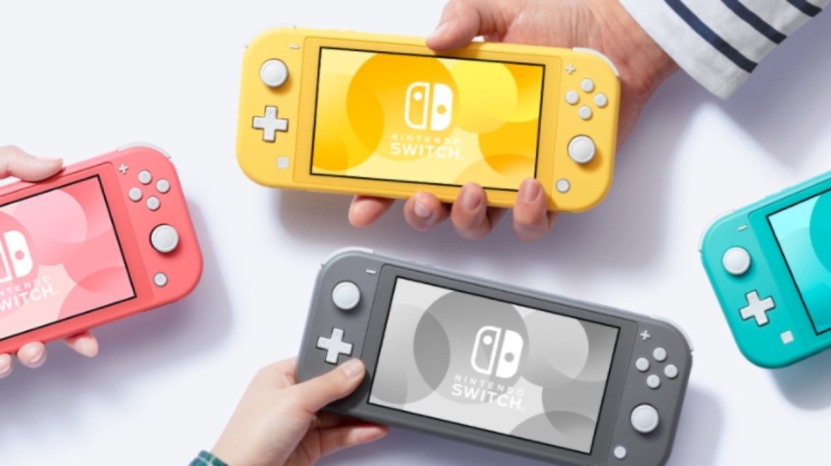 Vier Nintendo Switch Lites in 4 Farben