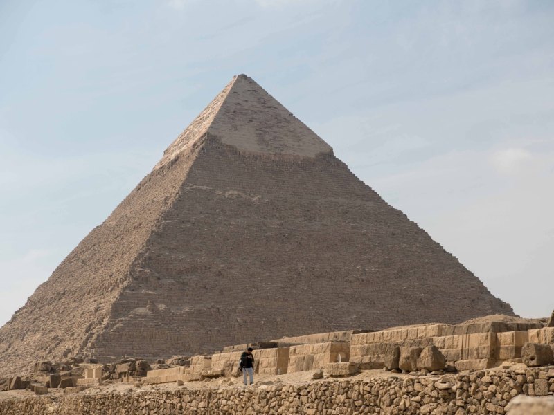 Eine der Pyramiden in Gizeh