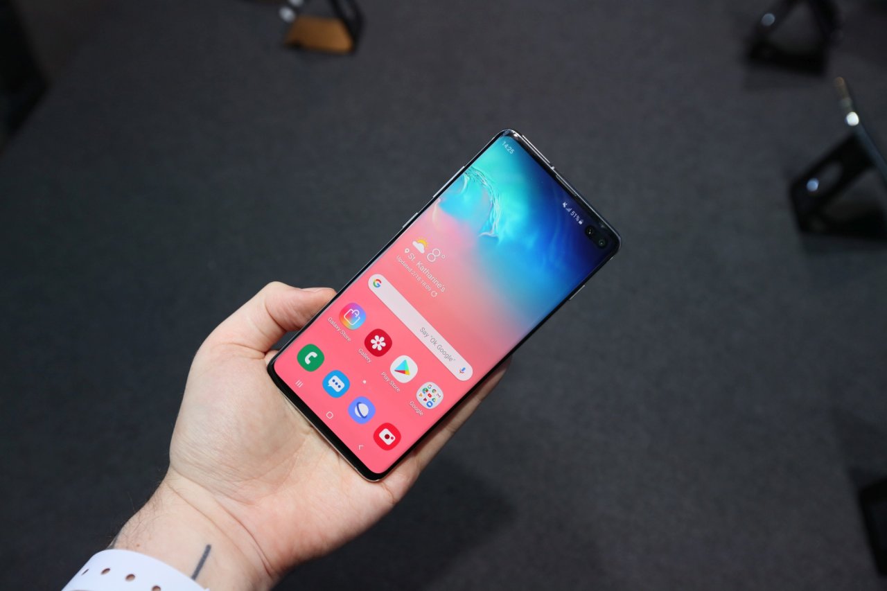 Samsung oder iPhone: Das Galaxy S10+ soll die Frage eindeutig beantworten.