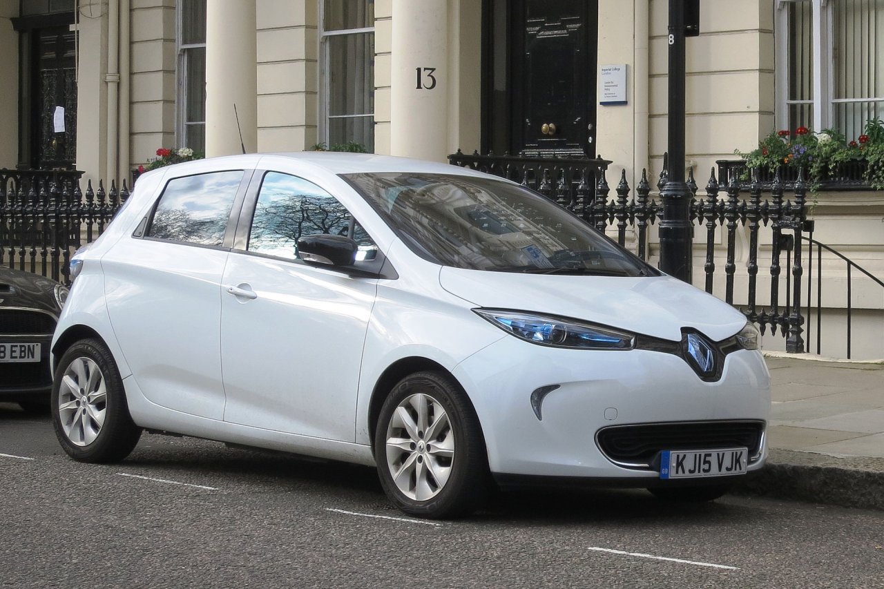 Der Zoe basiert auf der gleichen Plattform wie der Kleinwagen Clio. 