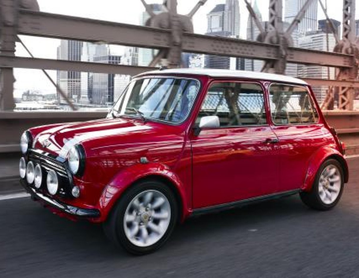 Der Mini mit Elektromotor in Fahrt