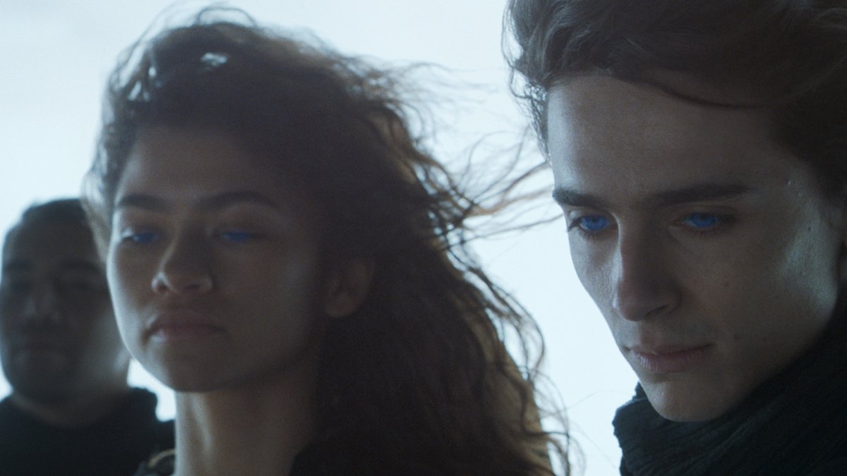 Zendaya als Chani und Timothée Chalamet als Paul Atreides in "Dune".. © Courtesy of Warner Bros. Pictures and Legendary Pictures © 2021 Warner Bros. Entertainment Inc. All Rights Reserved.