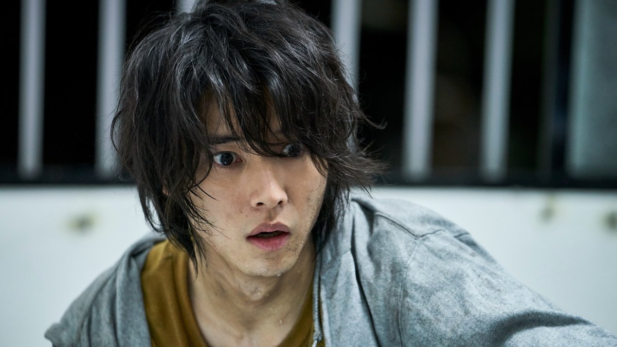 Kento Yamazaki in "Alice in Borderland".. © Haro Aso