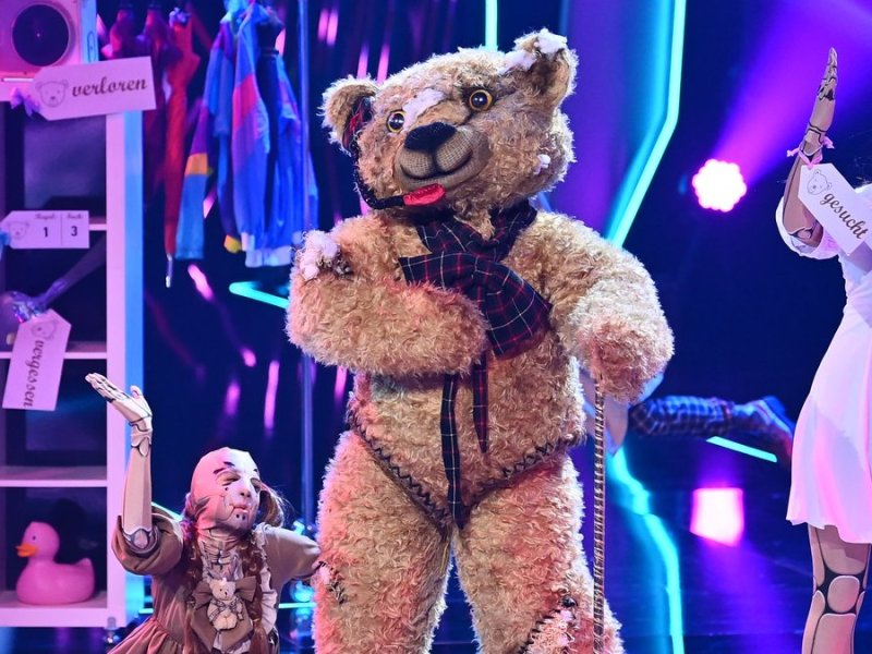 Der Teddy kann nach überstandener Corona-Infektion wieder bei "The Masked Singer" auftreten.. © ProSieben/Willi Weber