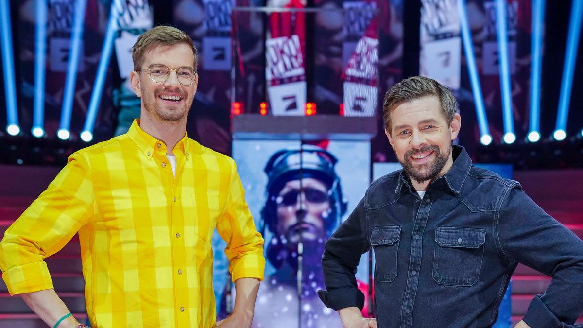 Haben am Dienstagabend gegen ProSieben verloren: Joko Winterscheidt (l.) und Klaas Heufer-Umlauf.. © ProSieben / Stefan Gregorowius