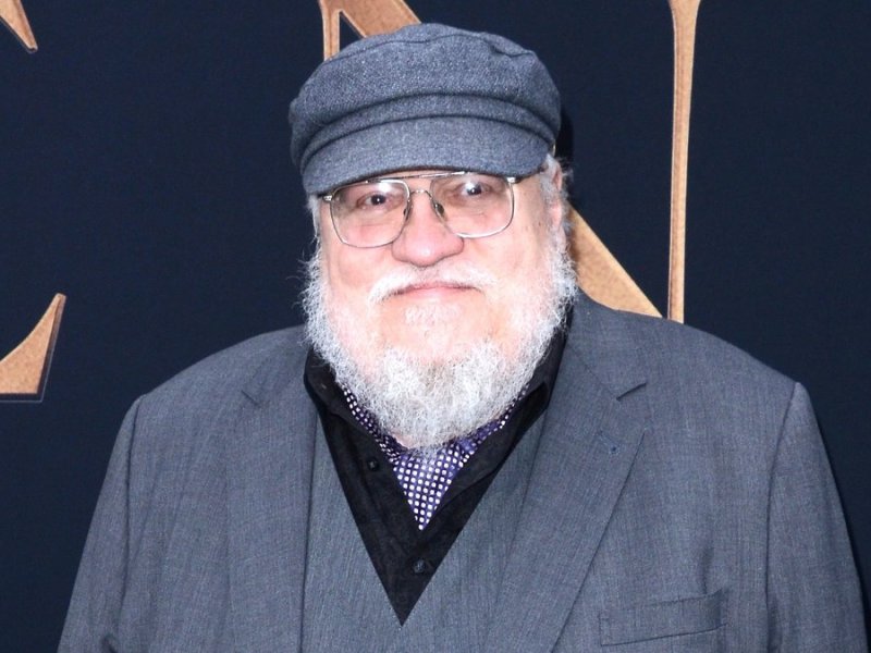 George R.R. Martin hat frohe Kunde im Gepäck.. © 2019 Kathy Hutchins/Shutterstock.com