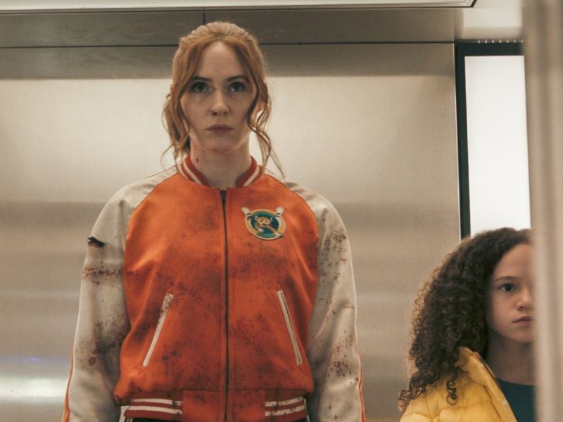 Karen Gillan als Profikillerin Sam in "Gunpowder Milkshake".. © © 2020 STUDIOCANAL SAS