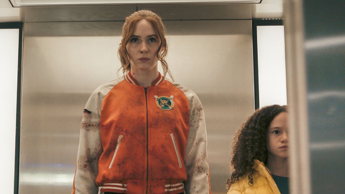 Karen Gillan als Profikillerin Sam in "Gunpowder Milkshake".. © © 2020 STUDIOCANAL SAS