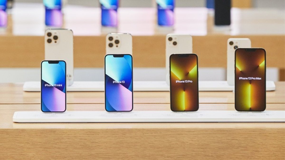 Zunächst gibt es Komponenten für iPhone 12 und iPhone 13.. © Apple