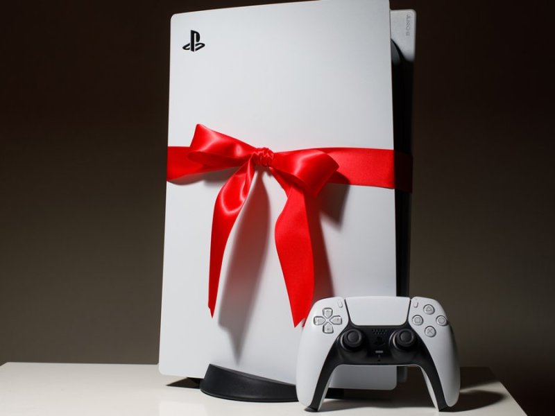 Die PlayStation 5 dürfte auch 2021 ein begehrtes Weihnachtsgeschenk sein.. © Girts Ragelis/Shutterstock.com