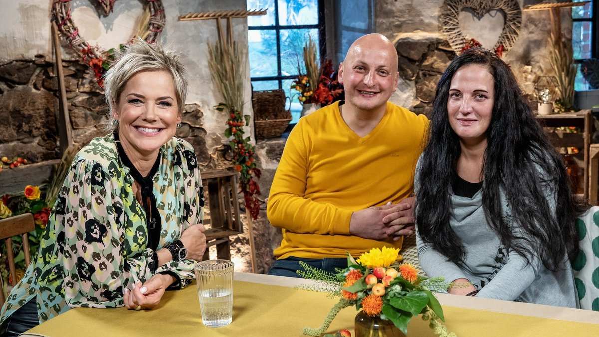 Nicht einmal Inka Bause (l.) konnte wirklich zwischen Matze und Eyleen schlichten.. © RTL