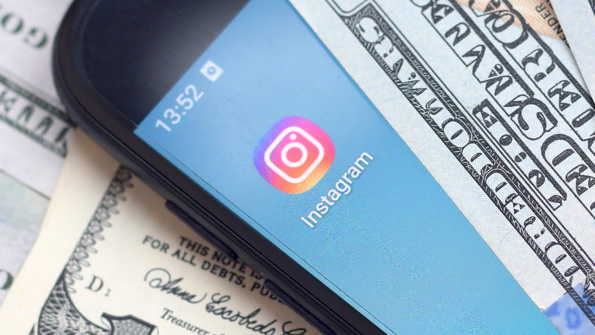 Bei Instagram können zehn Nutzerinnen und Nutzer ihren Followern derzeit exklusive Inhalte gegen einen monatlichen Abobetrag anbieten.. © Mehaniq/Shutterstock.com