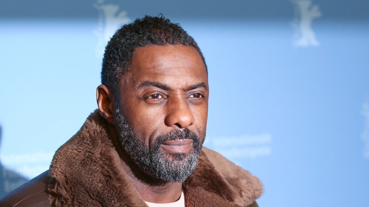 Idris Elba bleibt in Lauerstellung.. © Denis Makarenko / Shutterstock.com