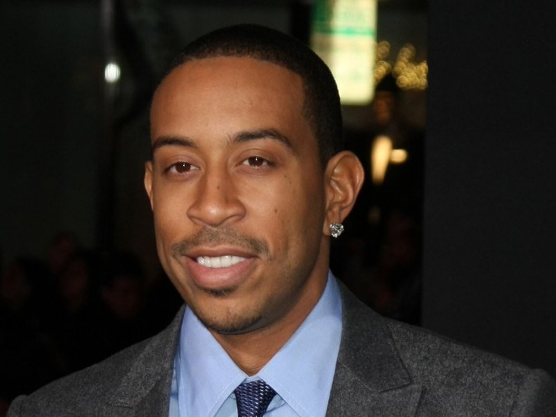 Ludacris spricht den Vater in der Serie "Karmas Welt".. © 2011 Kathy Hutchins/Shutterstock.com