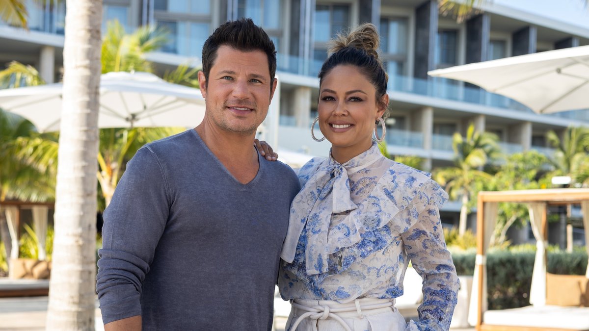 Nick und Vanessa Lachey führen wie auch schon bei "Liebe macht blind" durch die Show.. © AARÓN ORTEGA/NETFLIX