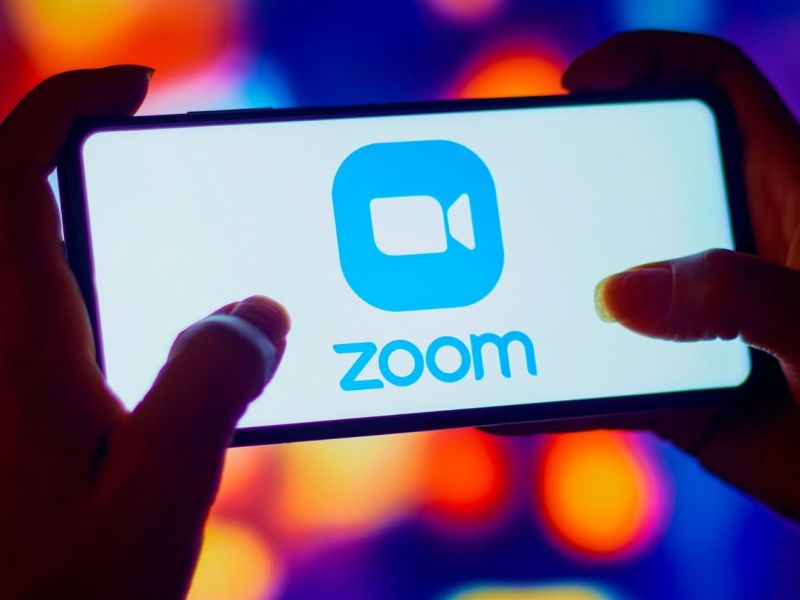 Zoom Logo