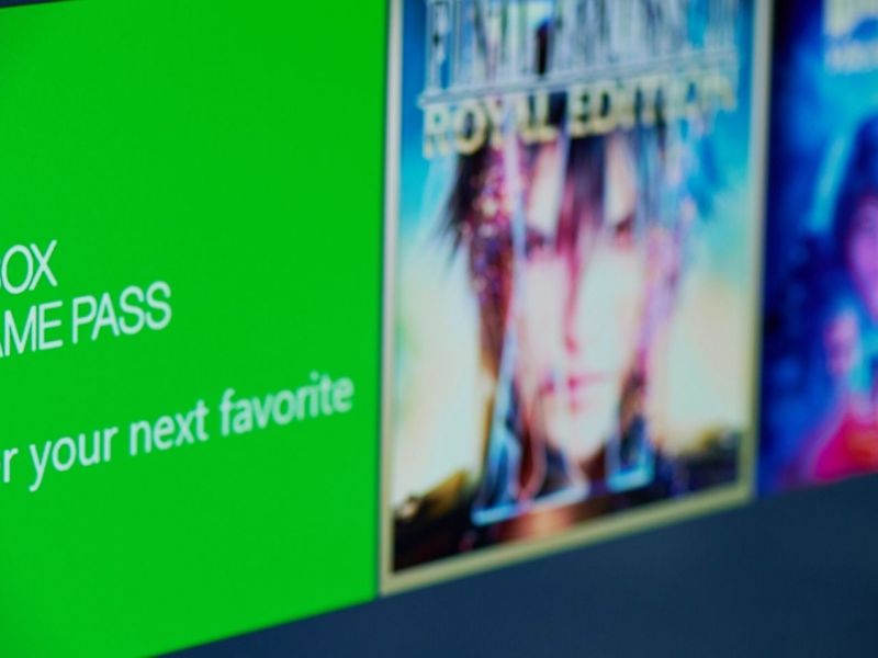 Xbox Game Pass auf dem Monitor