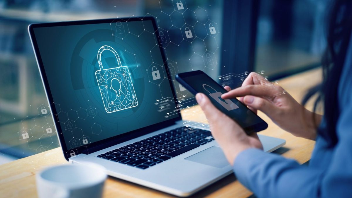 Antivirus-Programm auf PC und SMartphone