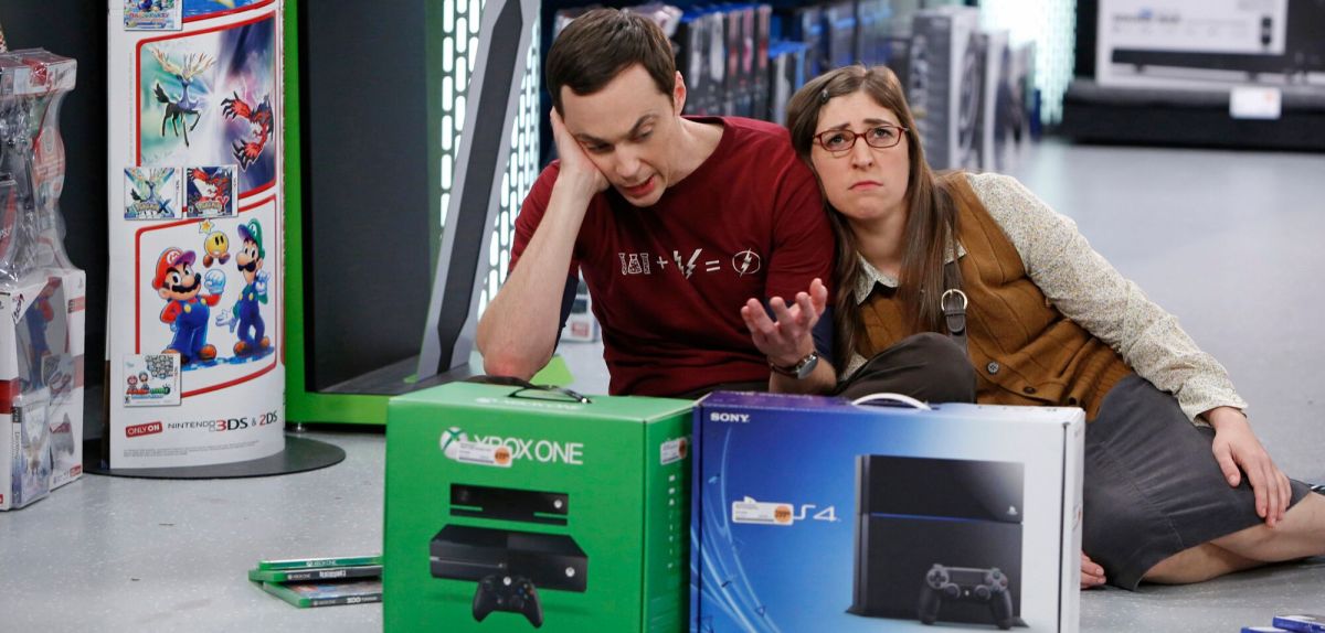 Szene aus "The Big Bang Theory" mit Jim Parsons und Mayim Bialik als Sheldon und Amy.