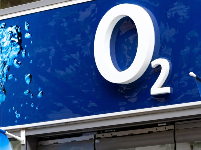 o2 Logo an einem geschäft