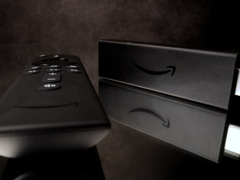 Amazon Fire TV Stick mit einer Sprachfernbedienung