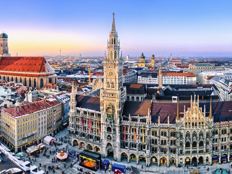 Panoramaansicht der Stadt München.