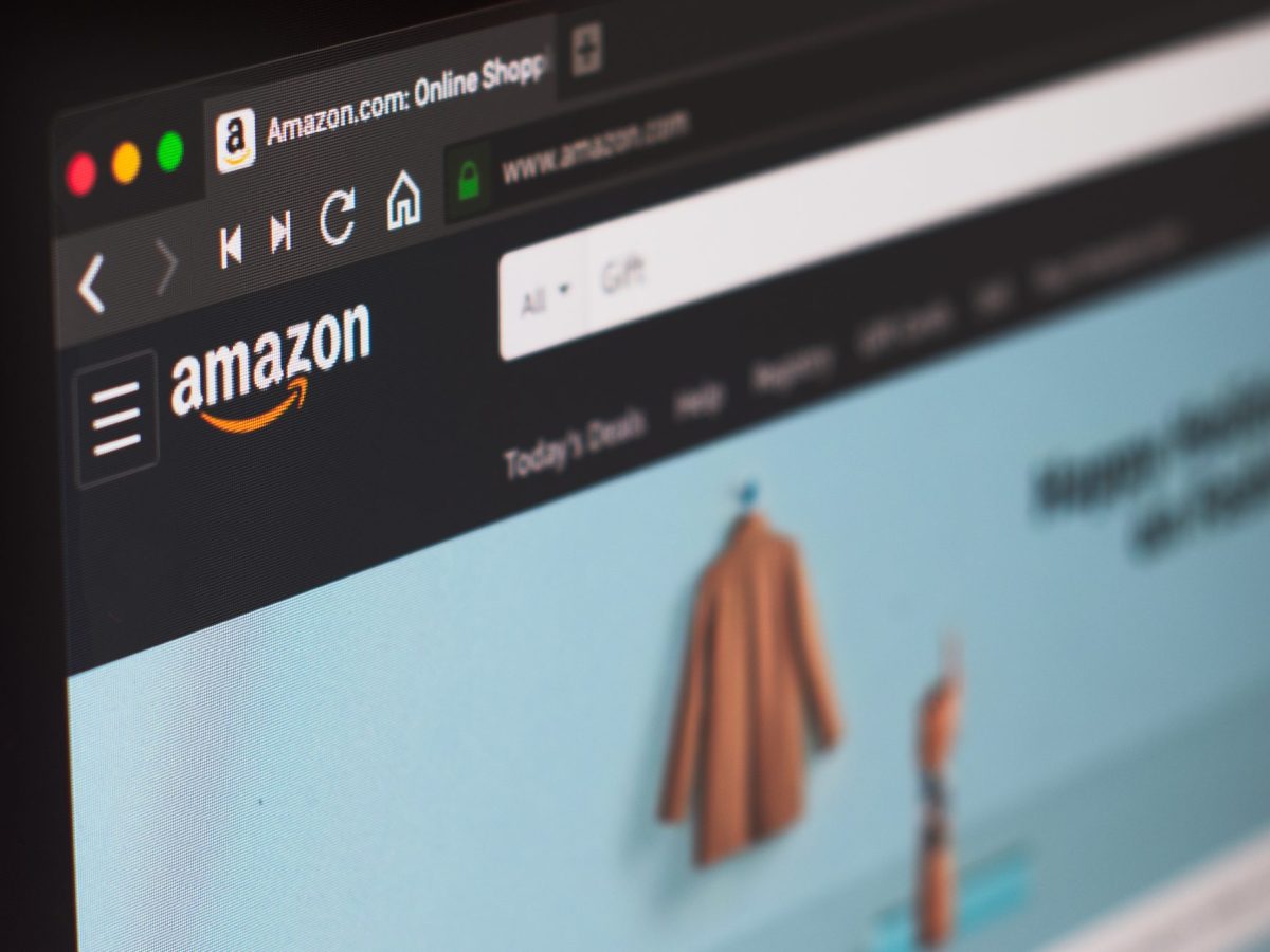 Bildschirm zeigt Amazon-Shopseite an.