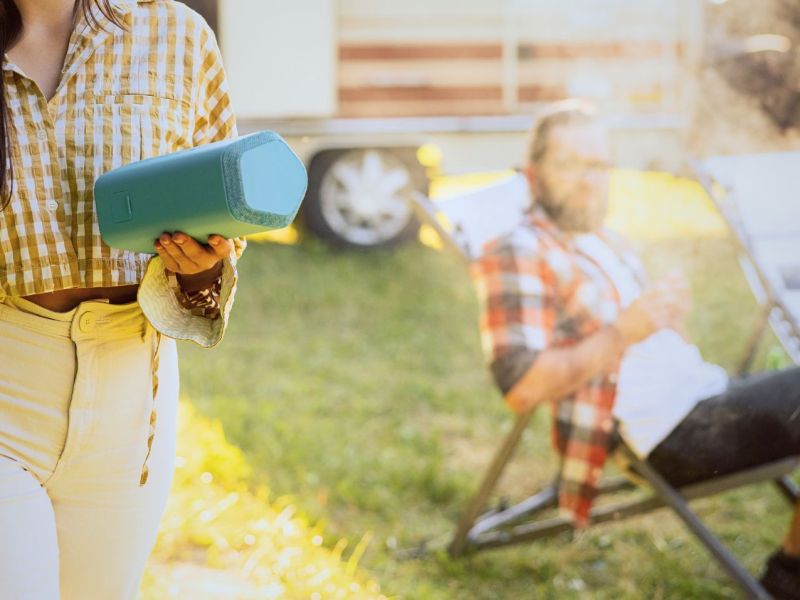 Bluetooth-Lautsprecher beim Camping