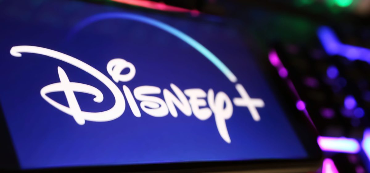 Disney+-Logo auf einem Bildschirm.