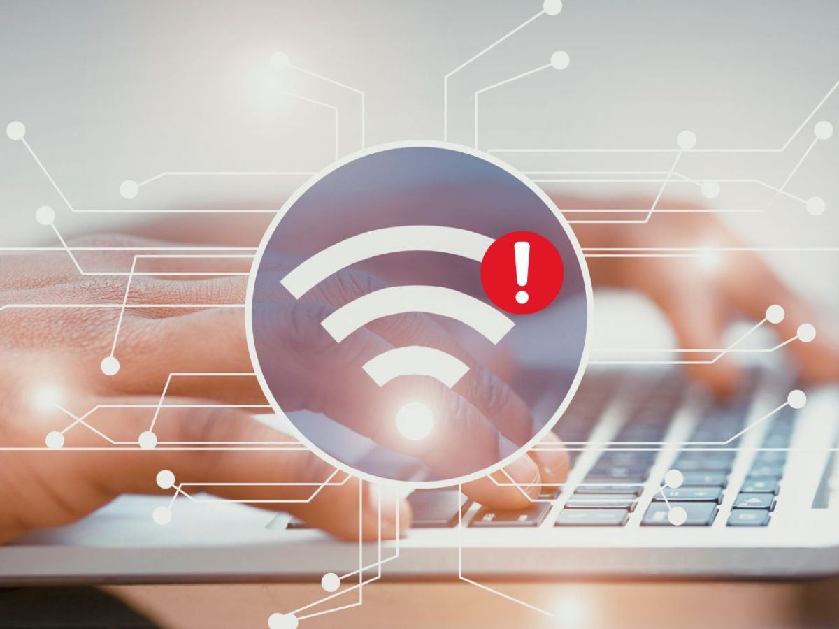 WLAN-Symbol am Laptop