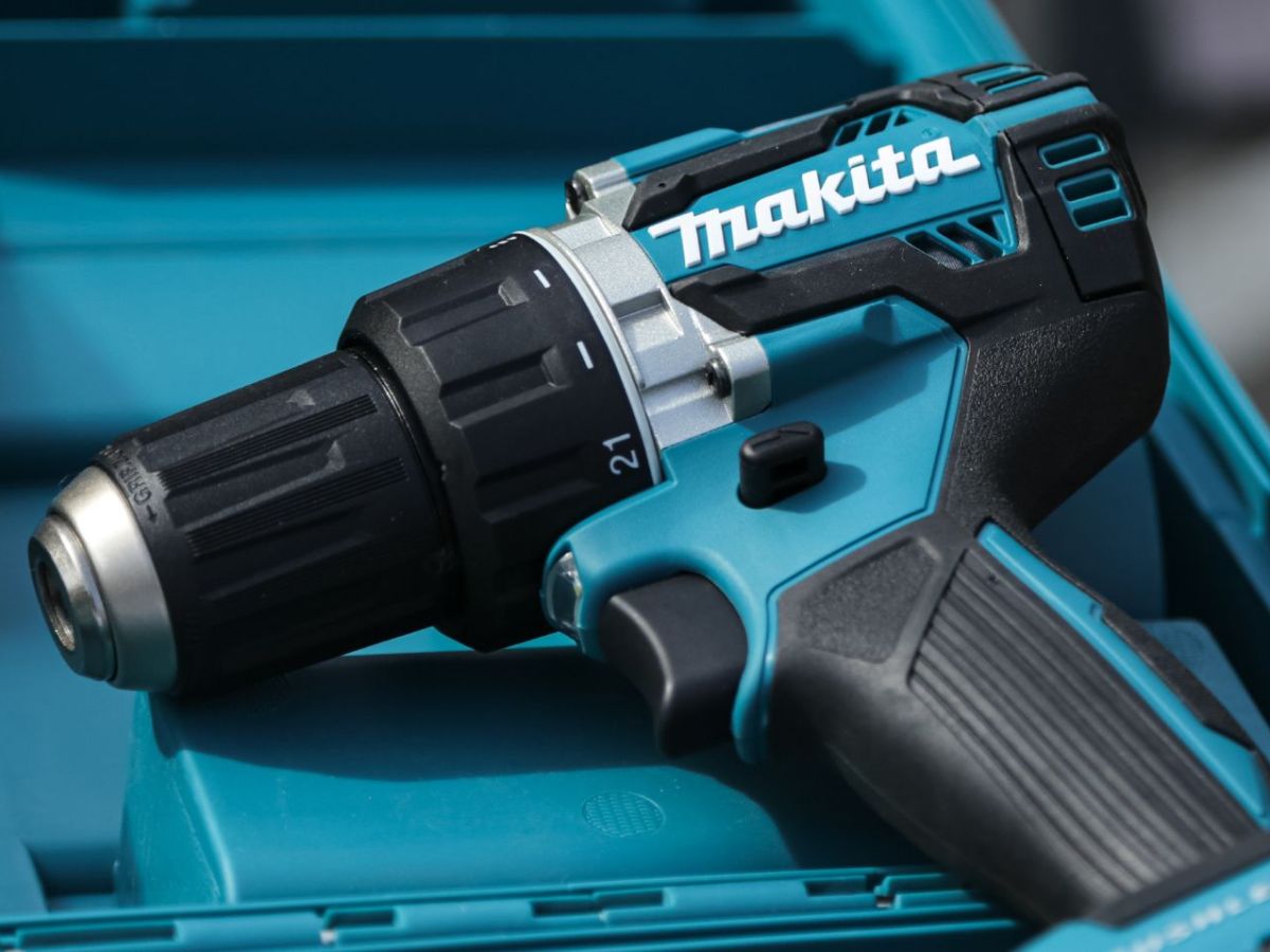 Makita-Akkuschrauber in einer Transportbox. (Symbolbild)